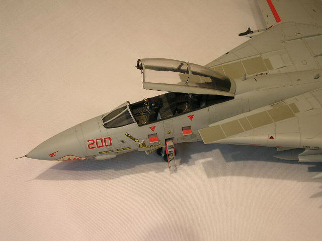 F-14 TOMCAT